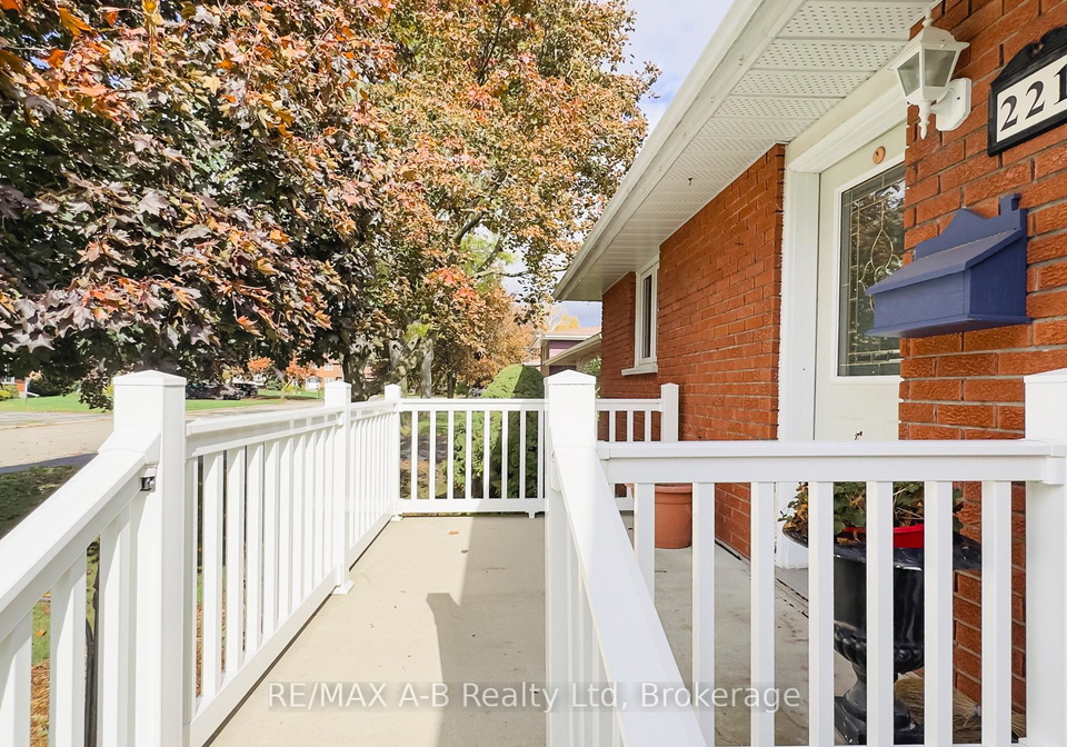 221-coulton-drive-west-perth-ontario-x12473825