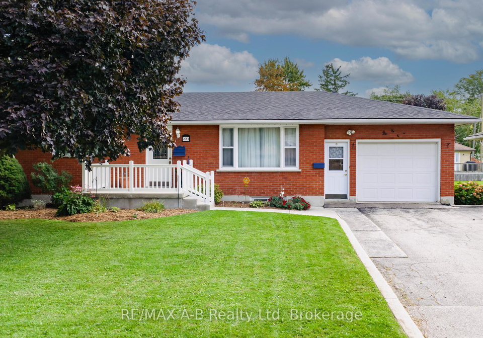 221-coulton-drive-west-perth-ontario-x12473825