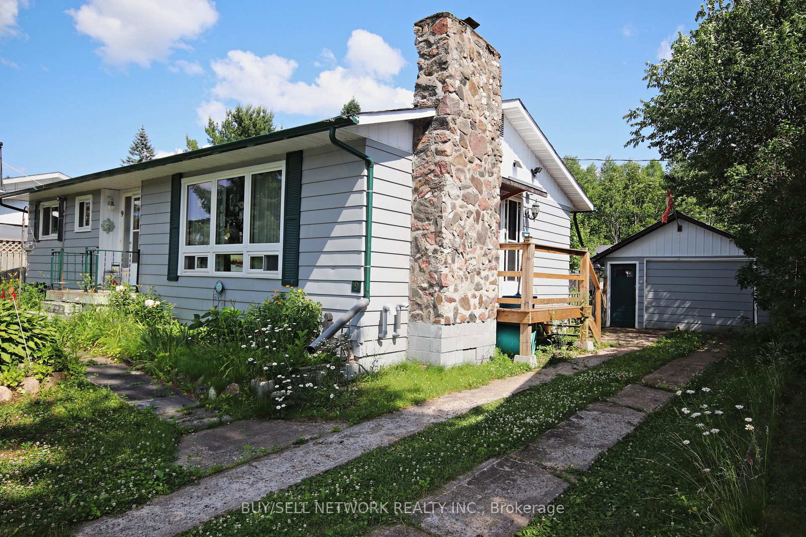 9-hemlock-street-highlands-east-ontario-x12473830