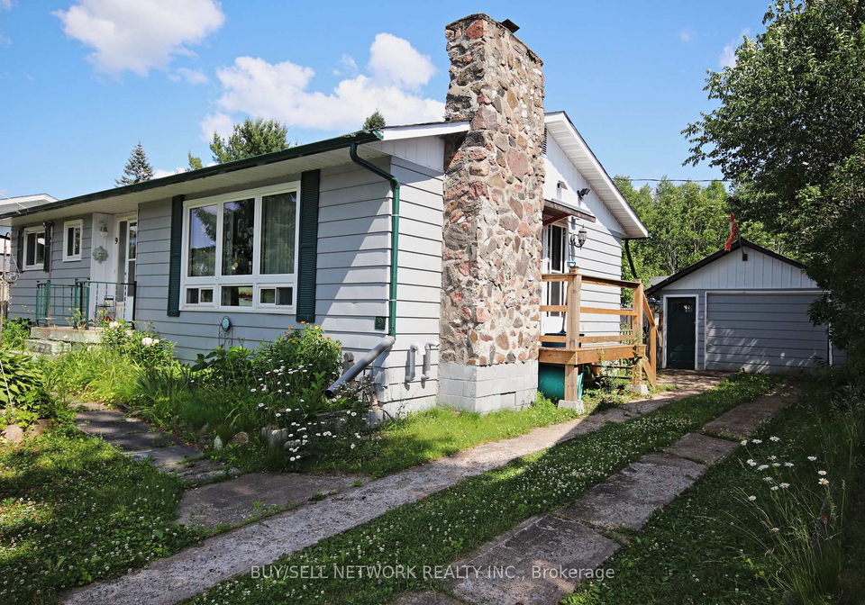 9-hemlock-street-highlands-east-ontario-x12473830