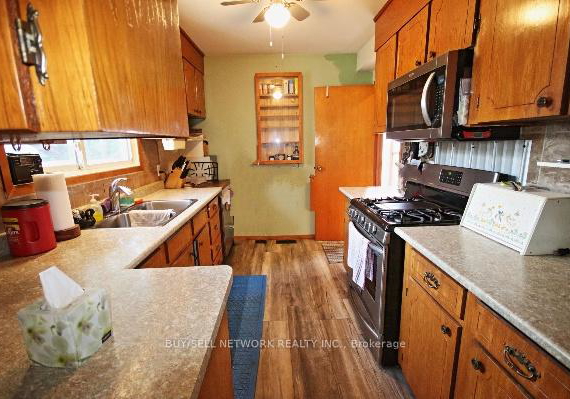 9-hemlock-street-highlands-east-ontario-x12473830