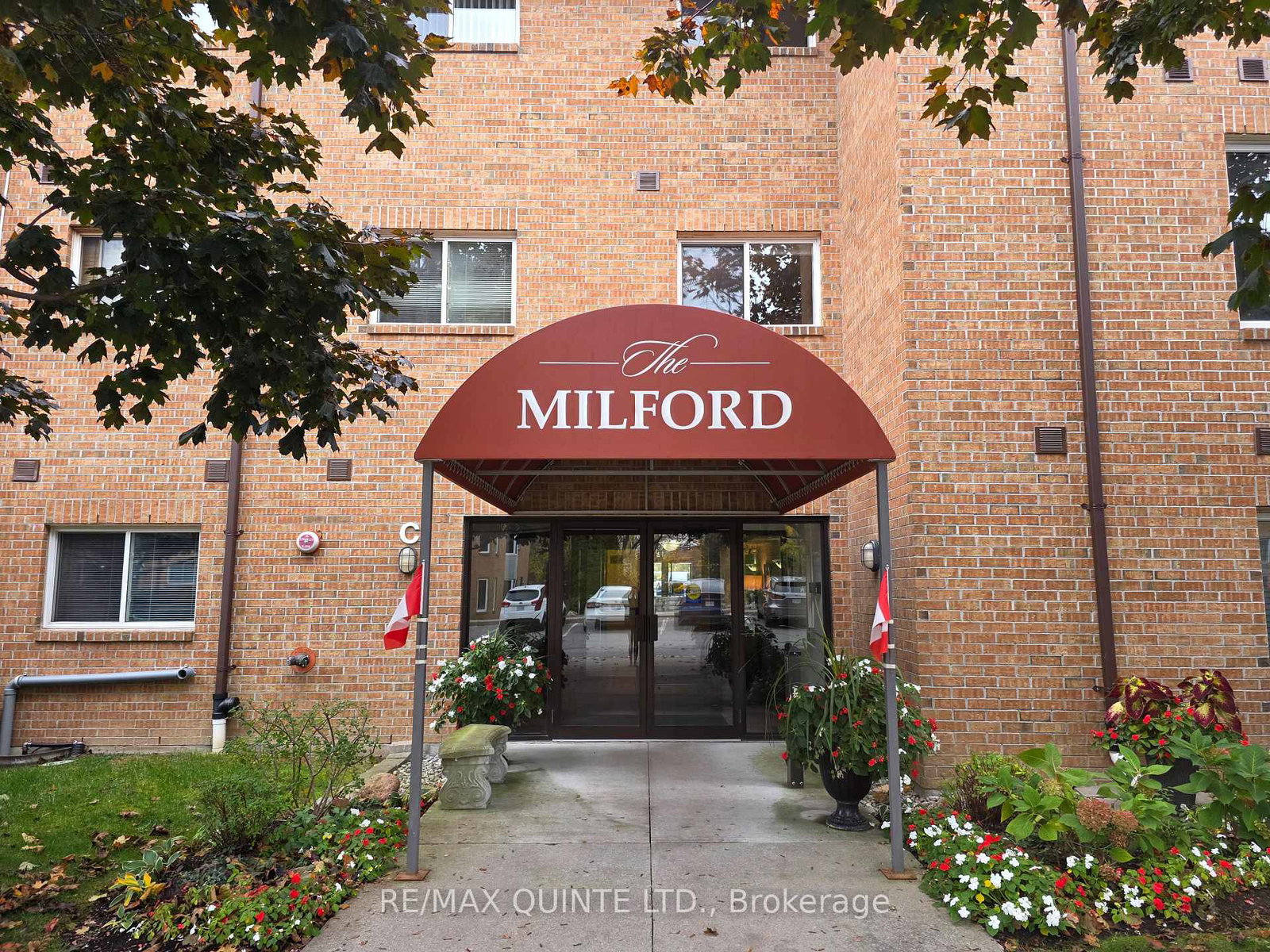 8-talbot-street-prince-edward-county-ontario-x12473983
