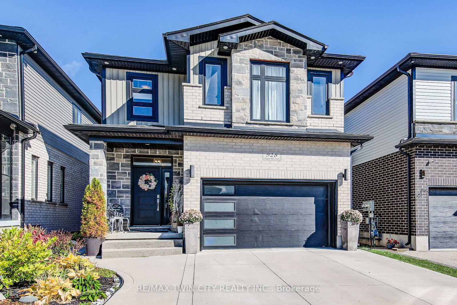 928-chapel-hill-court-s-kitchener-ontario-x12473985