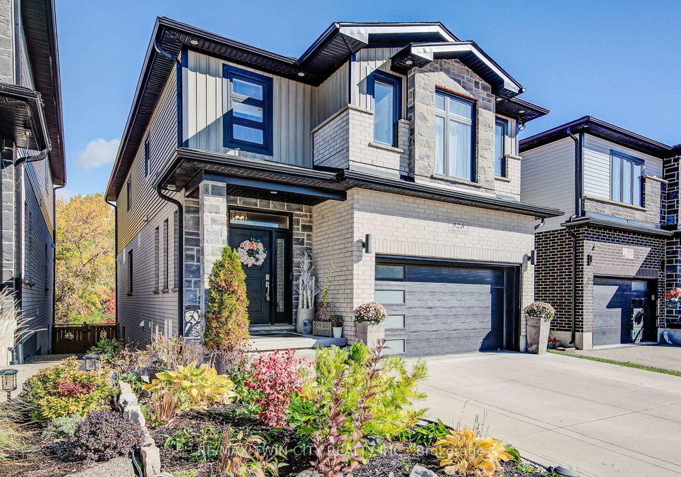 928-chapel-hill-court-s-kitchener-ontario-x12473985