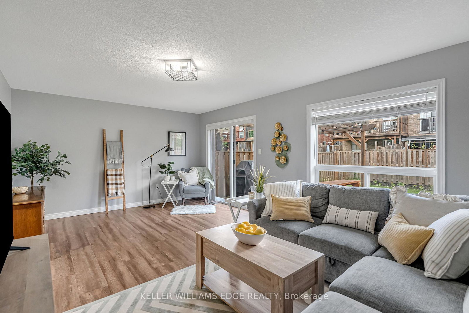 19-oakes-crescent-guelph-ontario-x12474006