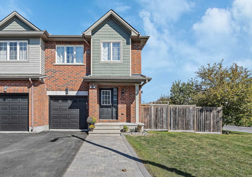 430-haresfield-court-ottawa-ontario-x12474036