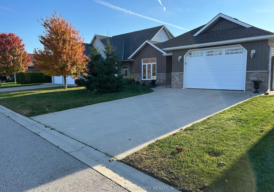 541-stornoway-huron-kinloss-ontario-x12474047
