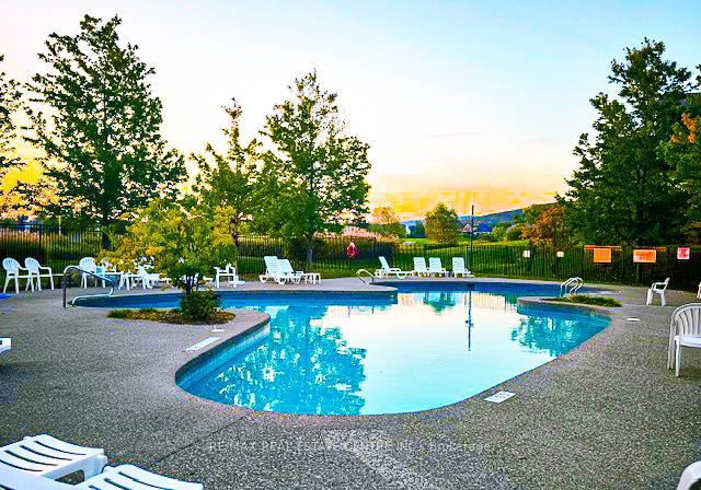 125-fairway-court-blue-mountains-ontario-x12474249