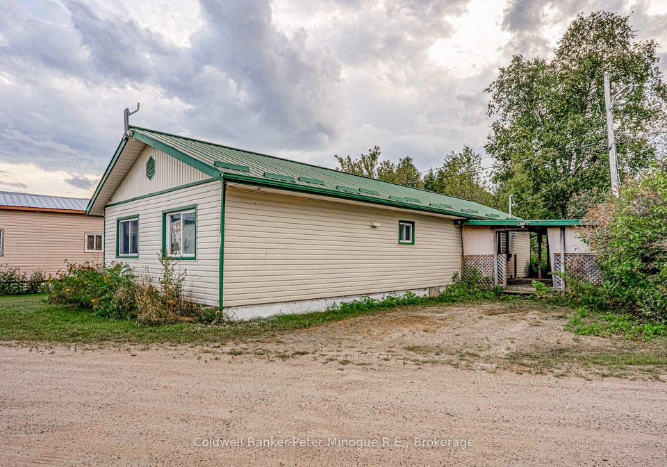 1134-highway-w-unorganized-townships-ontario-x12474269