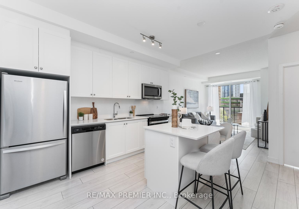 55-duke-street-w-kitchener-ontario-x12474292