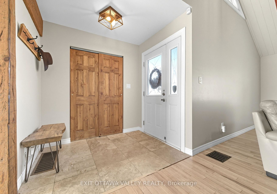 36-thomas-street-deep-river-ontario-x12474361