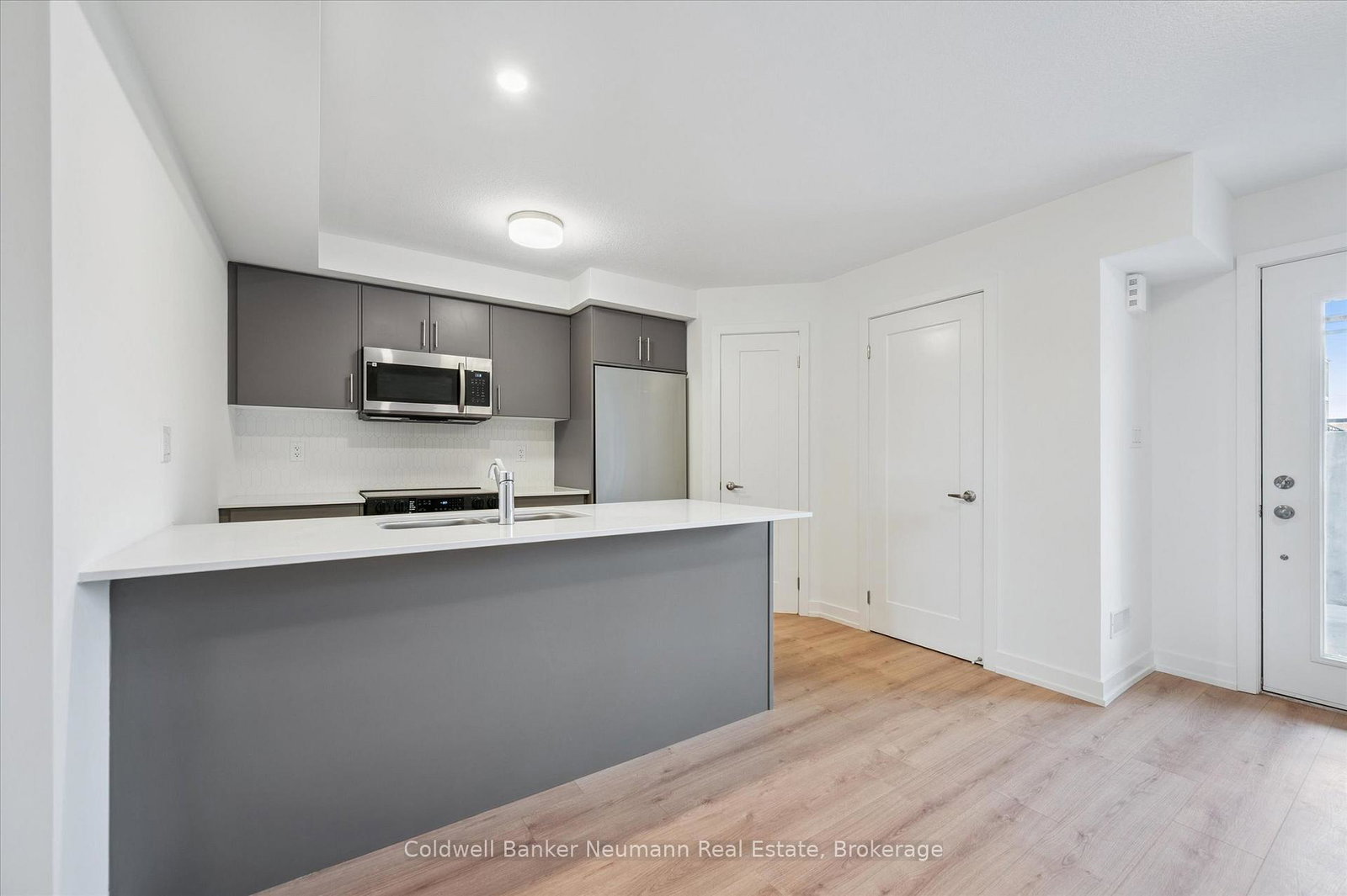 940-david-street-n-centre-wellington-ontario-x12474387