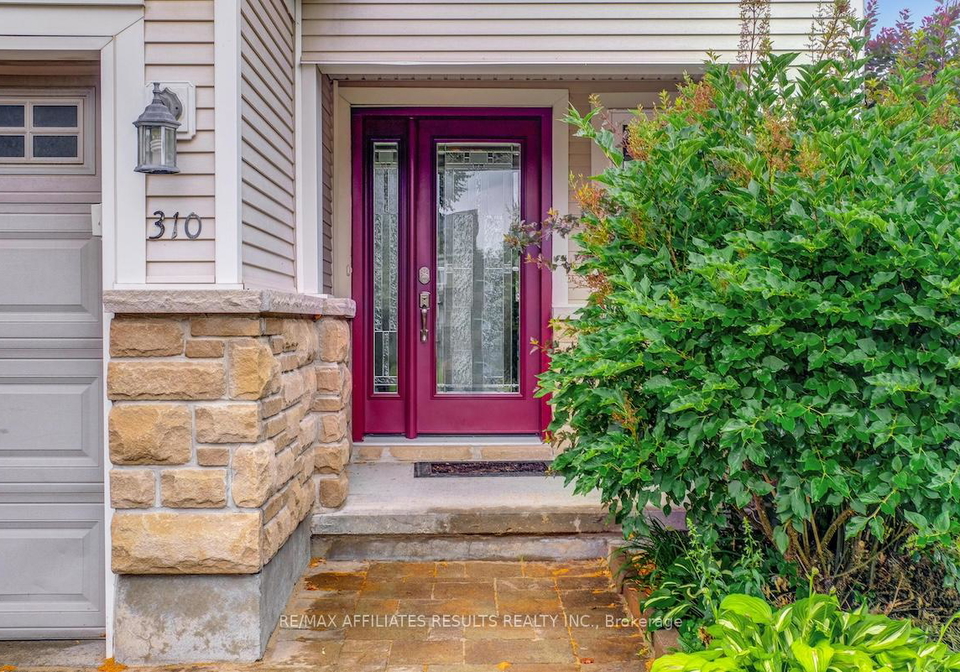 310-silbrass-private-ottawa-ontario-x12474728