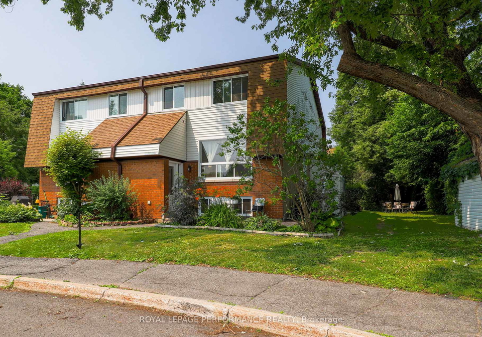 2-lovell-lane-ottawa-ontario-x12474782