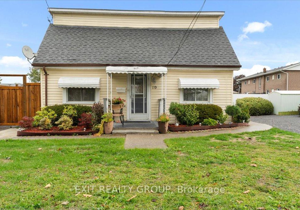 19-ramsay-avenue-quinte-west-ontario-x12474801