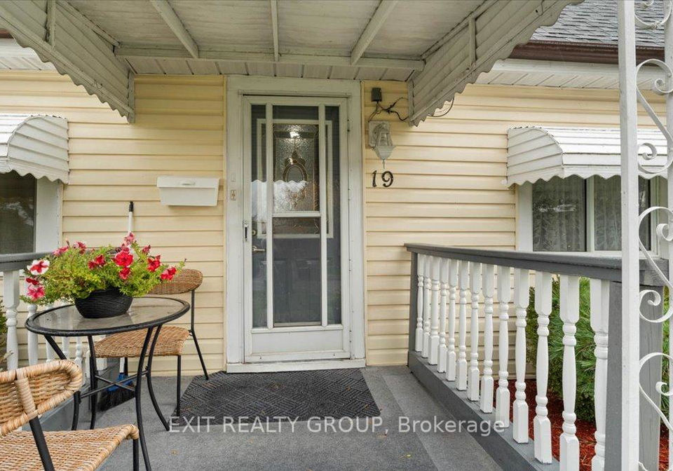 19-ramsay-avenue-quinte-west-ontario-x12474801