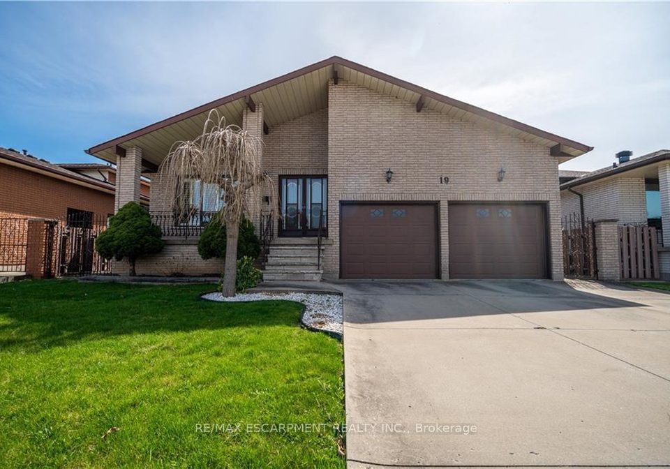 19-pavarotti-court-hamilton-ontario-x12474893