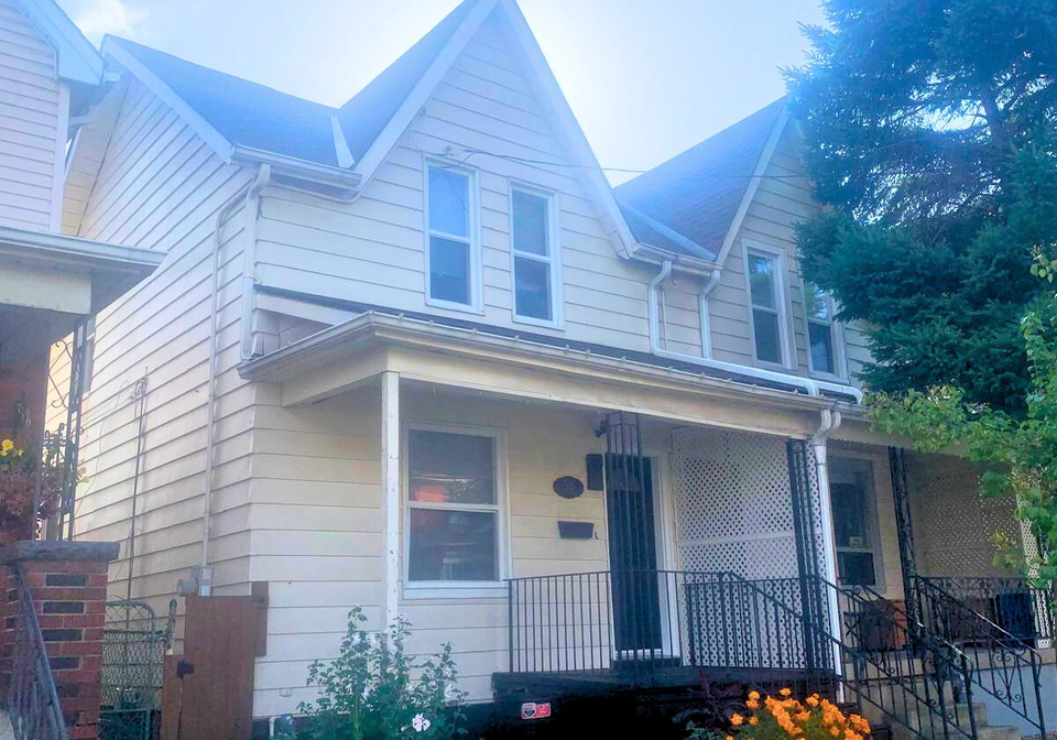 38-beechwood-avenue-hamilton-ontario-x12475020