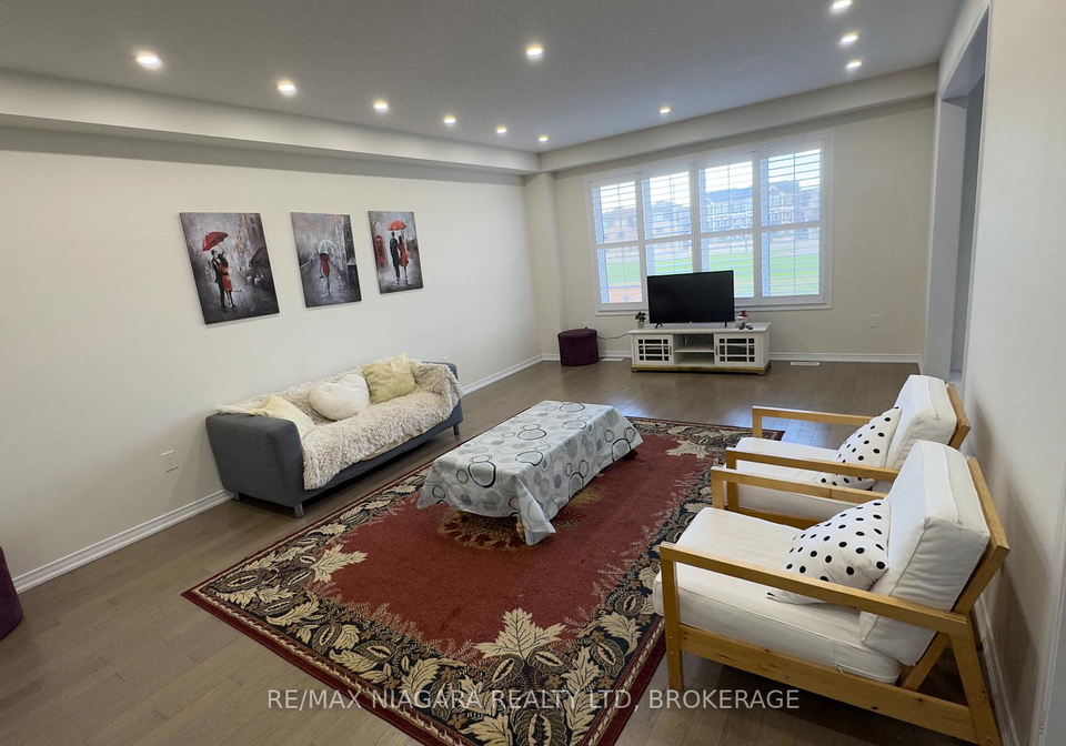 20-legacy-lane-thorold-ontario-x12475152
