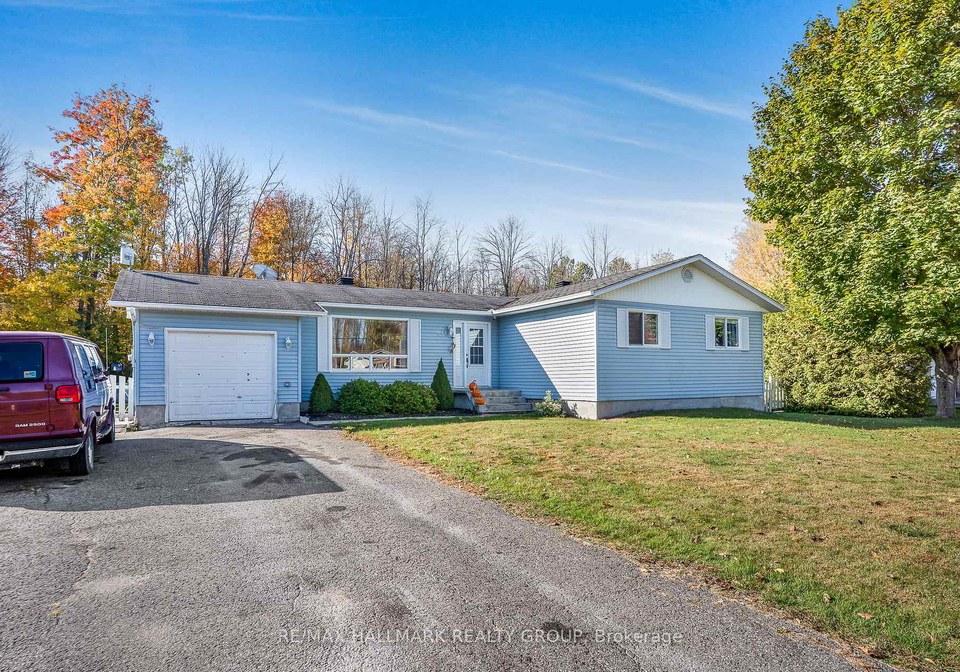 912-e-pattee-road-e-champlain-ontario-x12475154