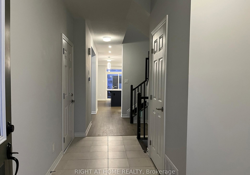 702-perseus-avenue-ottawa-ontario-x12475184