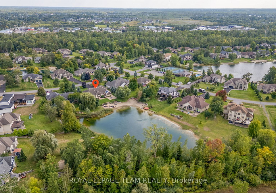 6903-lake-forest-walk-ottawa-ontario-x12475187