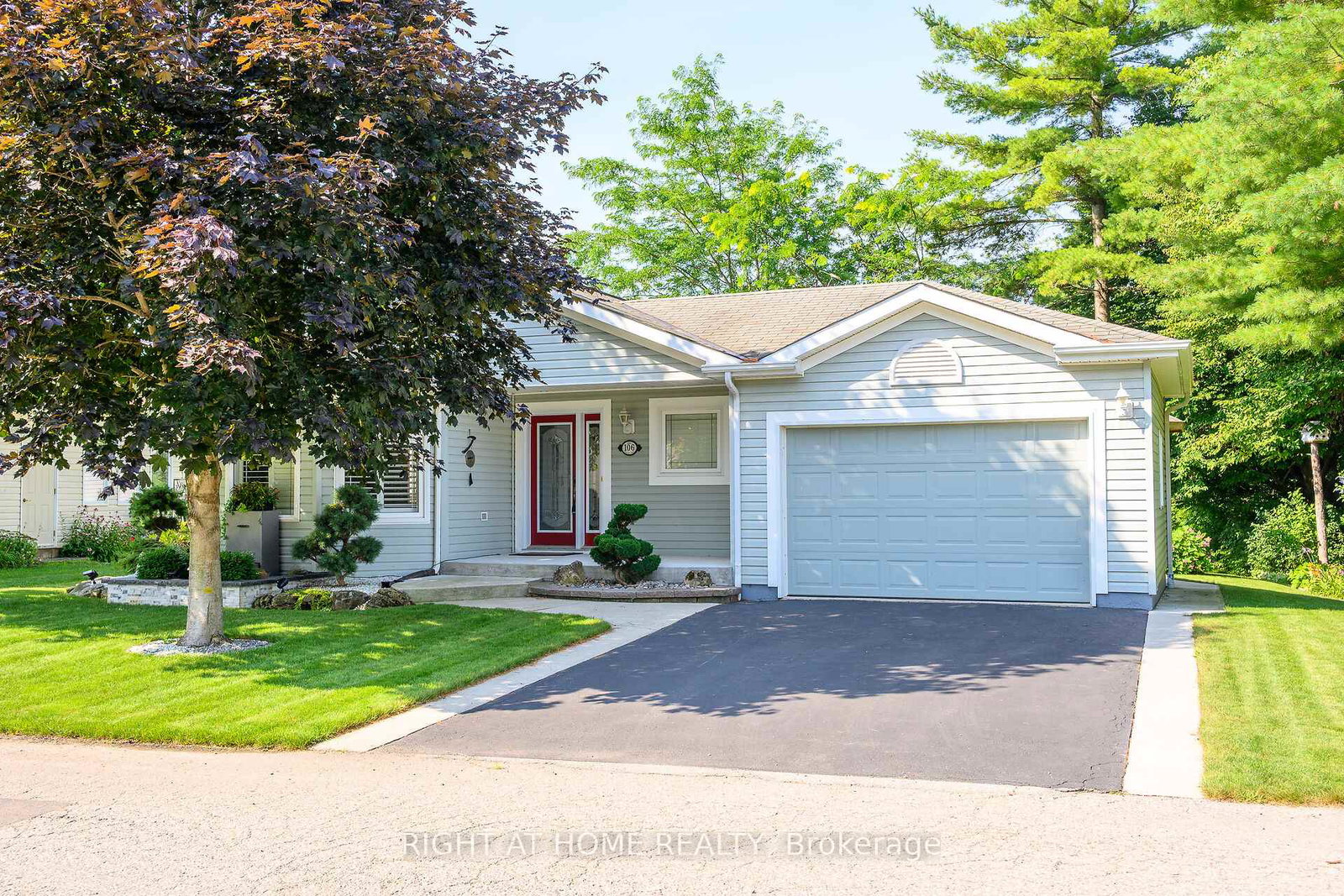 106-bushmill-circle-hamilton-ontario-x12475317