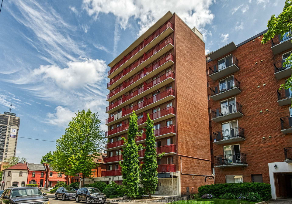 141-catharine-street-s-hamilton-ontario-x12475485