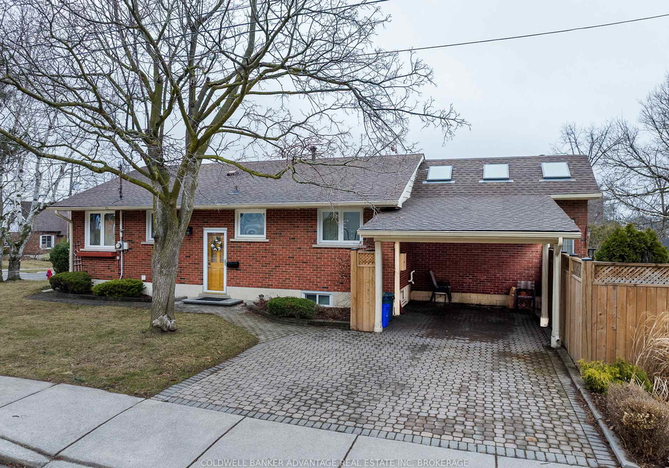 17-wardrope-avenue-hamilton-ontario-x12475551