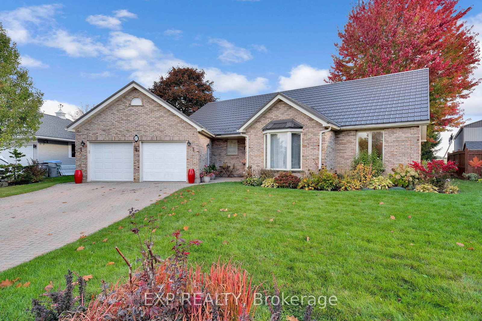 17-abbey-lane-south-huron-ontario-x12475703