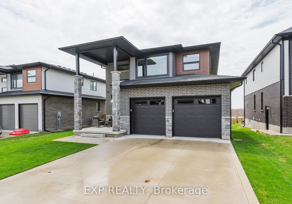 29-locky-lane-middlesex-centre-ontario-x12475718