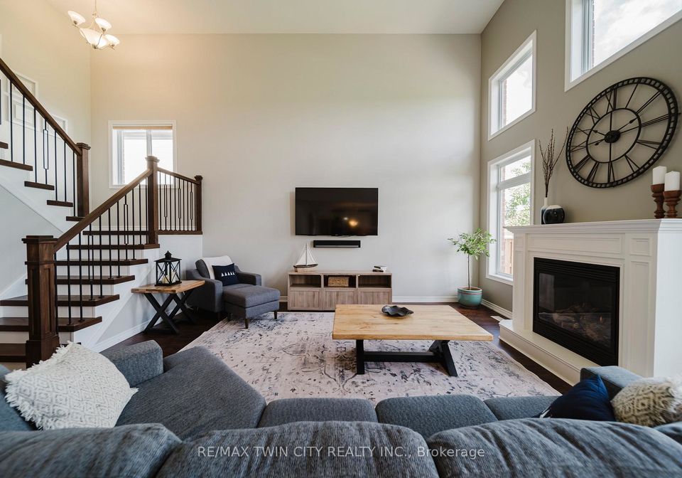 13-erhardt-wagner-place-wilmot-ontario-x12475936