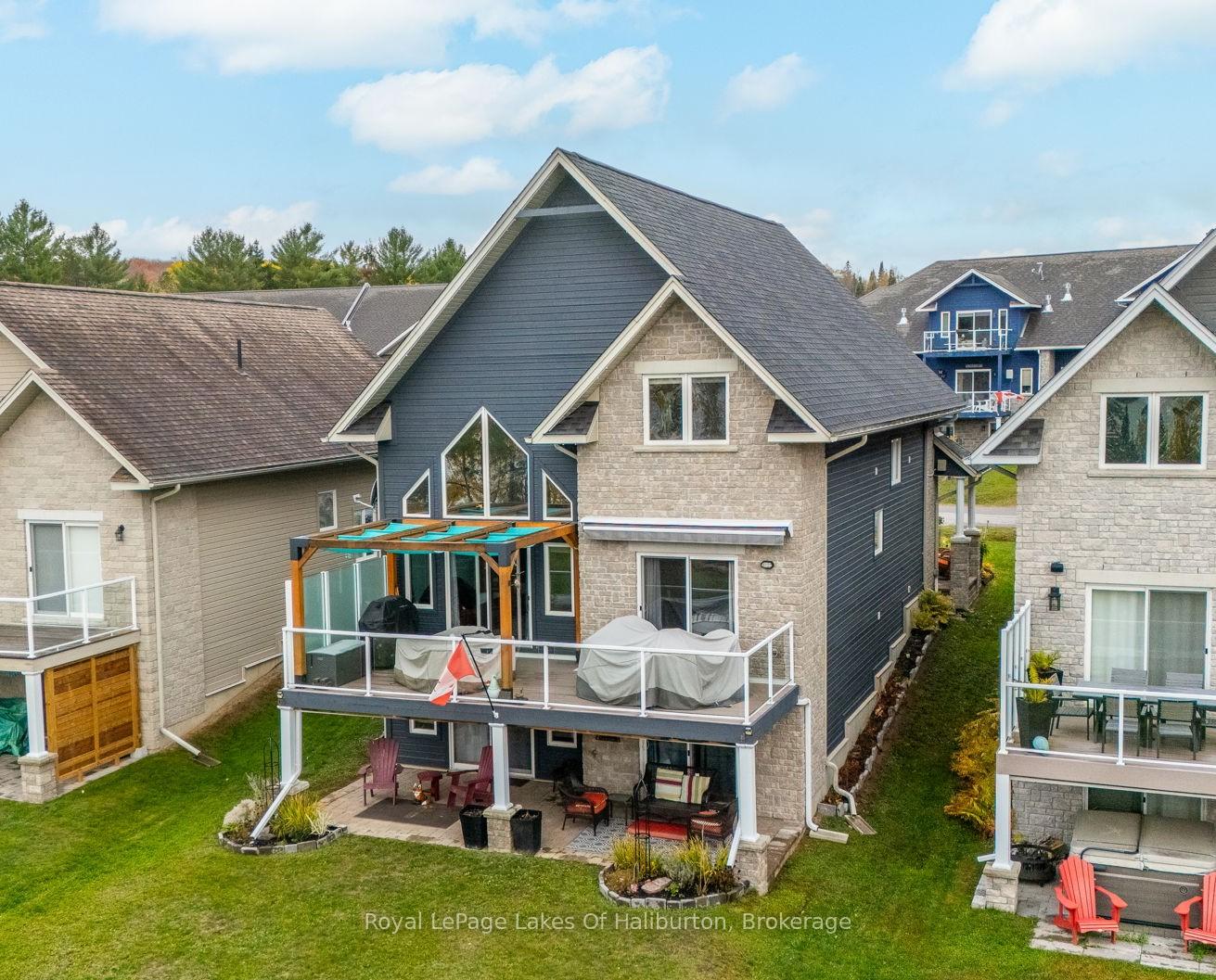 9-webb-circle-dysart-et-al-ontario-x12475965