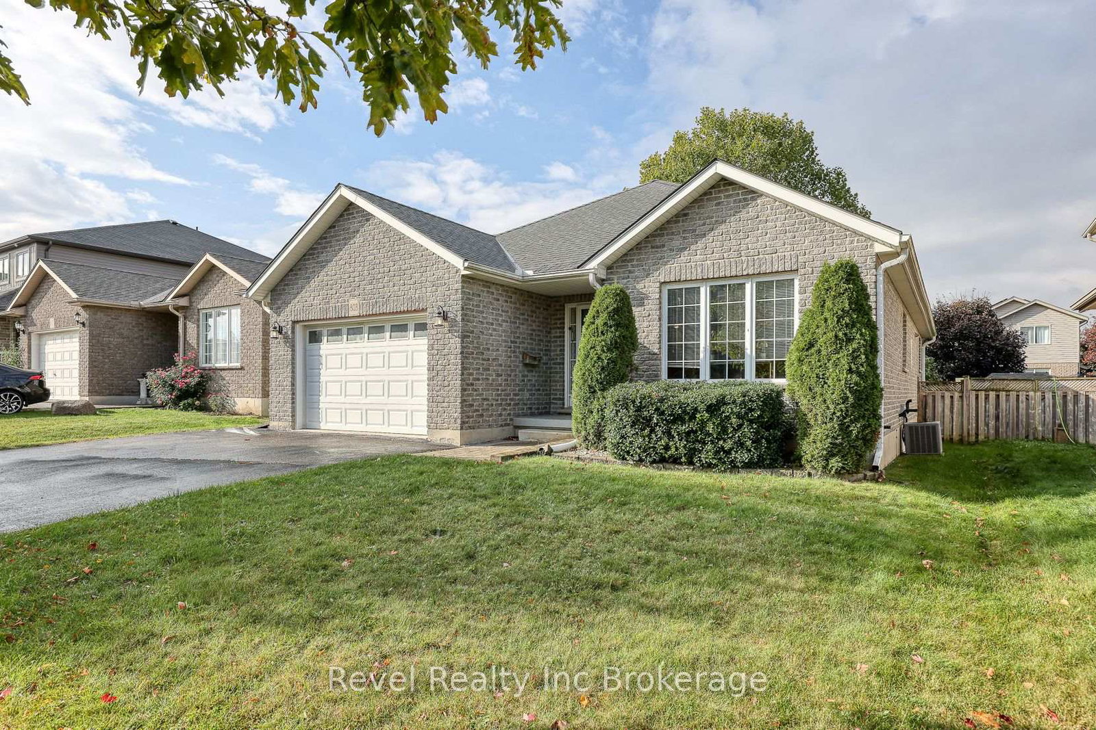 803-stonegate-drive-woodstock-ontario-x12476008