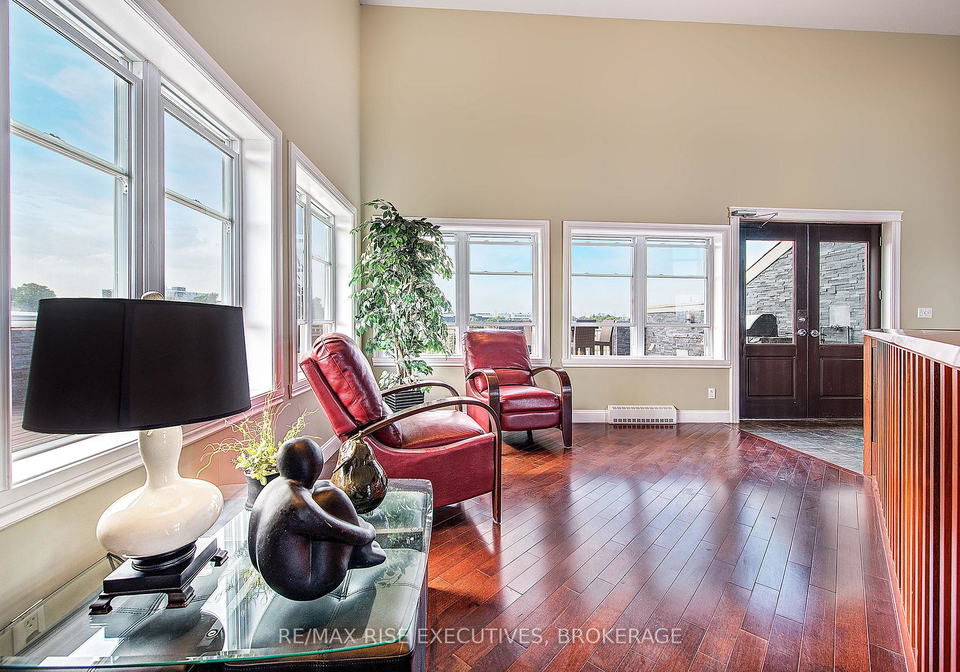 810-blackburn-mews-kingston-ontario-x12476037