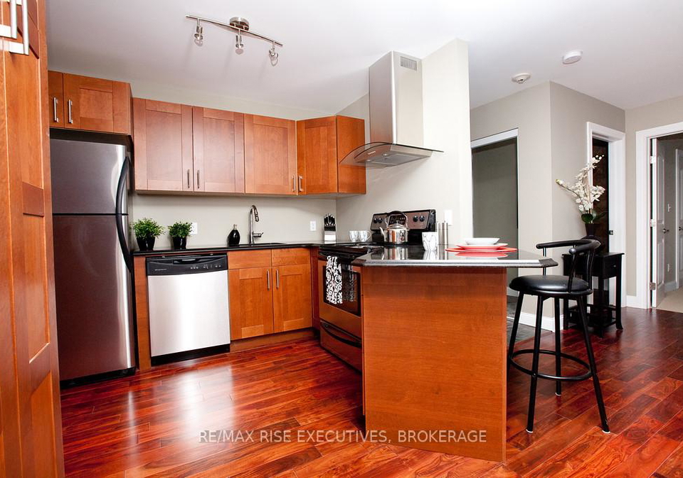 810-blackburn-mews-kingston-ontario-x12476037