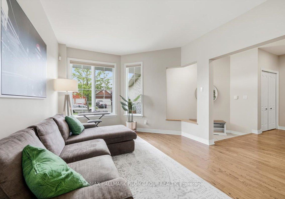 4434-rainforest-drive-ottawa-ontario-x12476211
