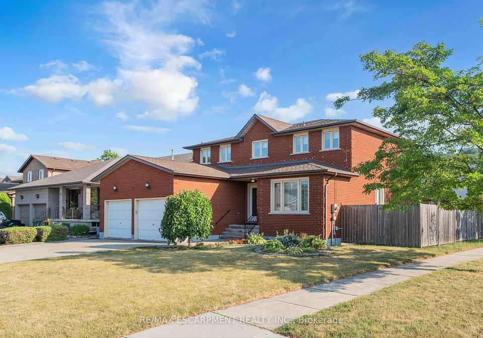 2-vinehill-drive-hamilton-ontario-x12476267