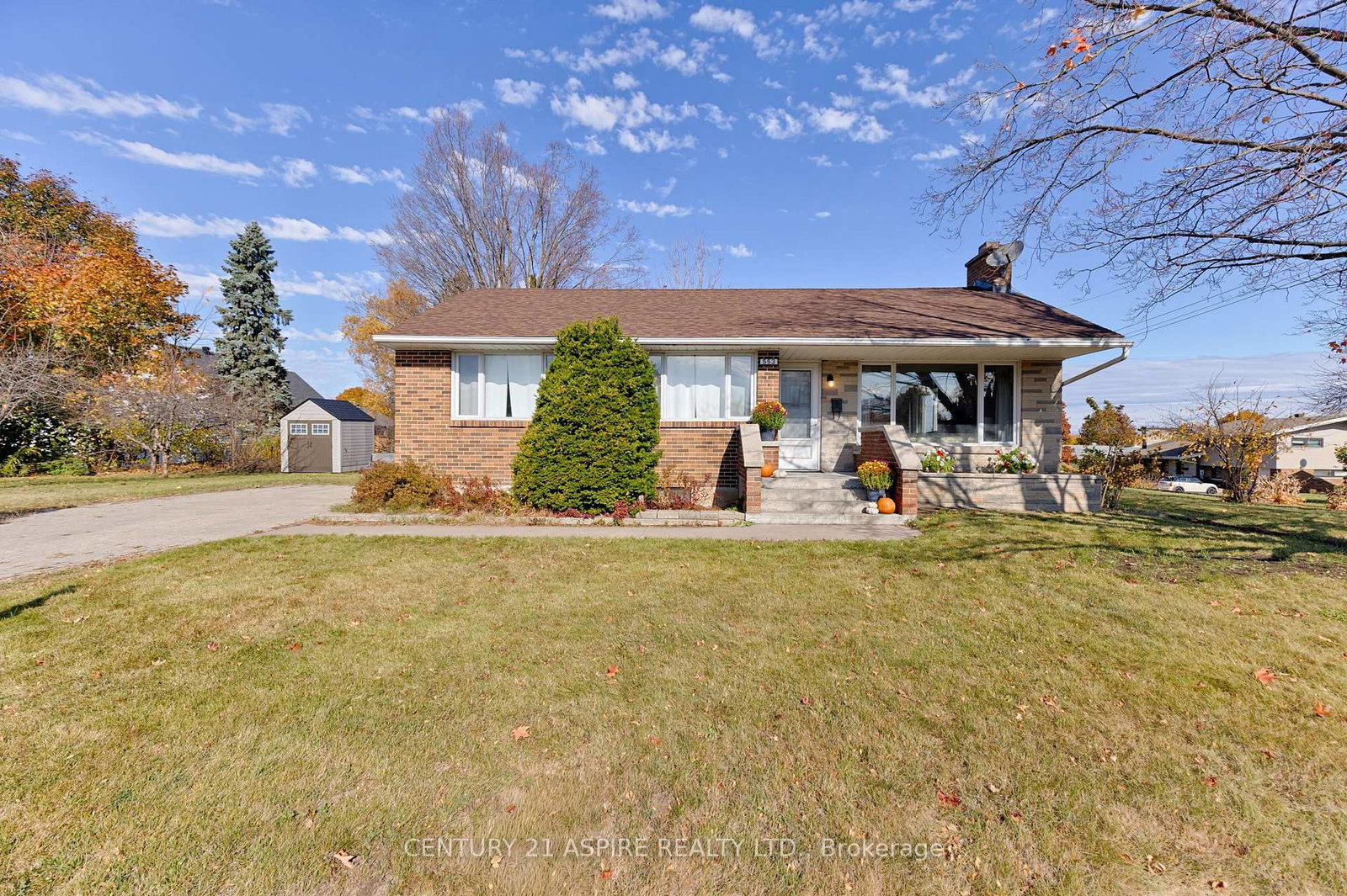 553-champlain-street-pembroke-ontario-x12476275