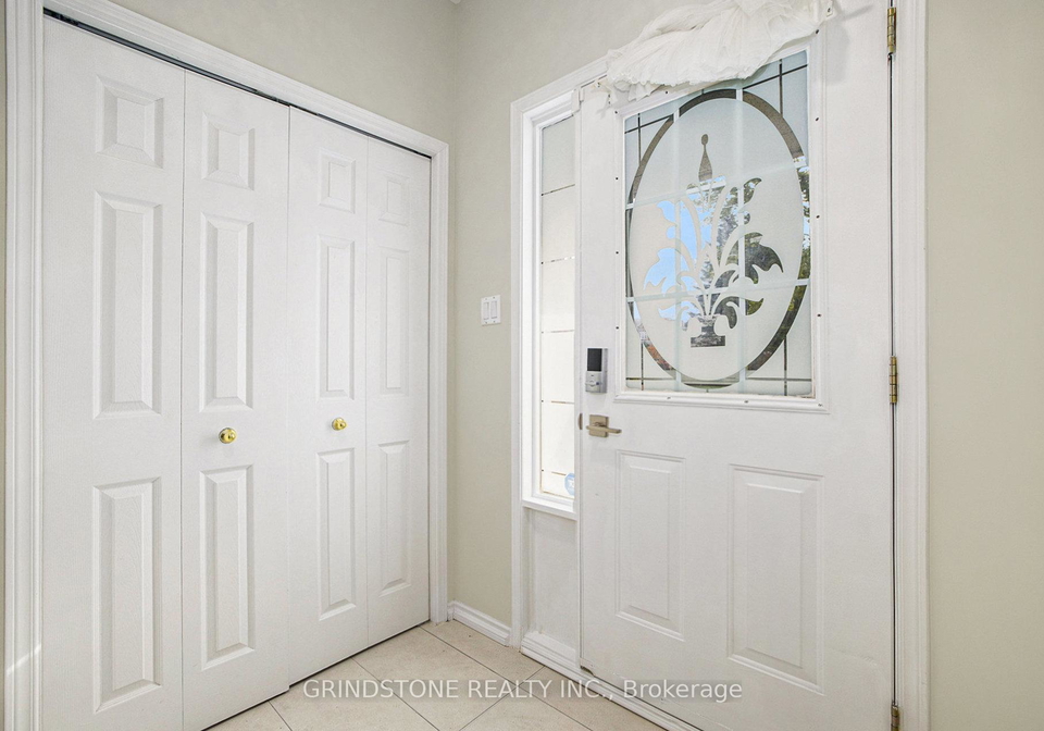 43-margrave-avenue-ottawa-ontario-x12476413