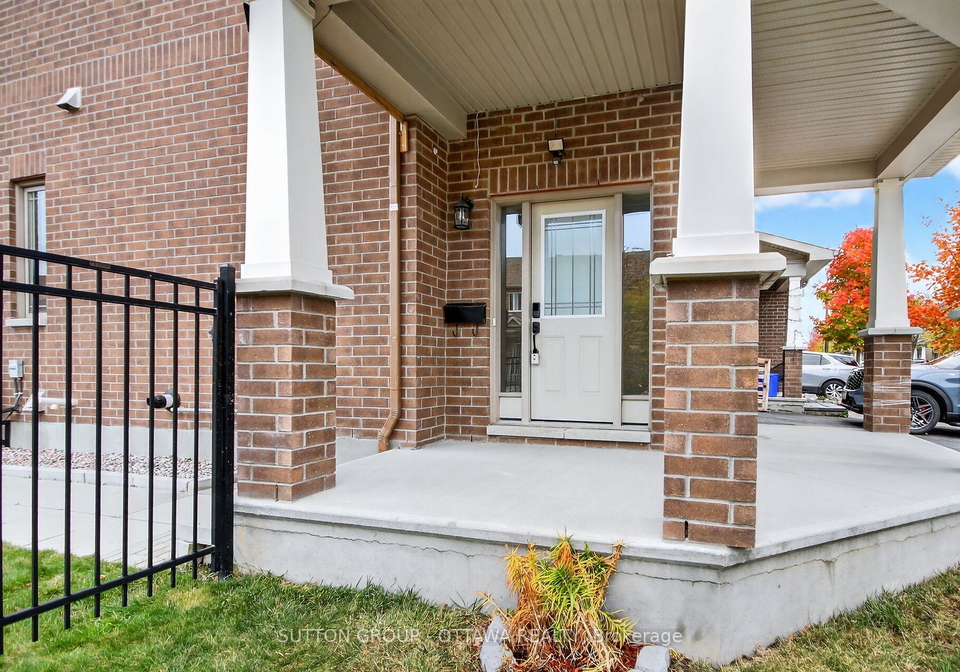 641-via-campanale-avenue-ottawa-ontario-x12476416
