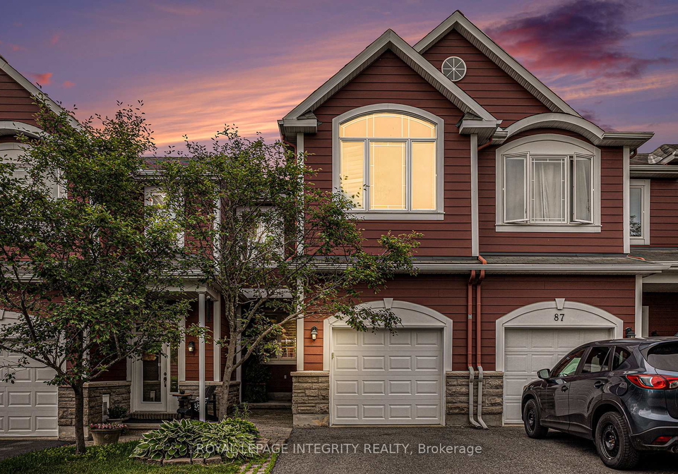 85-evelyn-powers-private-ottawa-ontario-x12476428