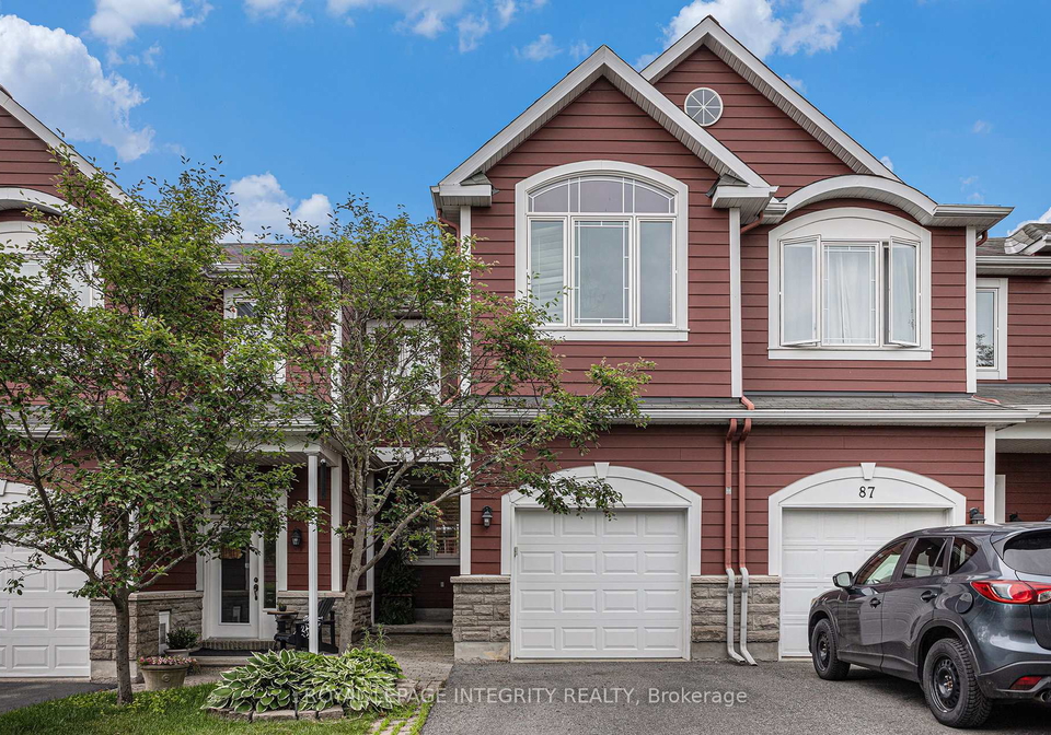 85-evelyn-powers-private-ottawa-ontario-x12476428