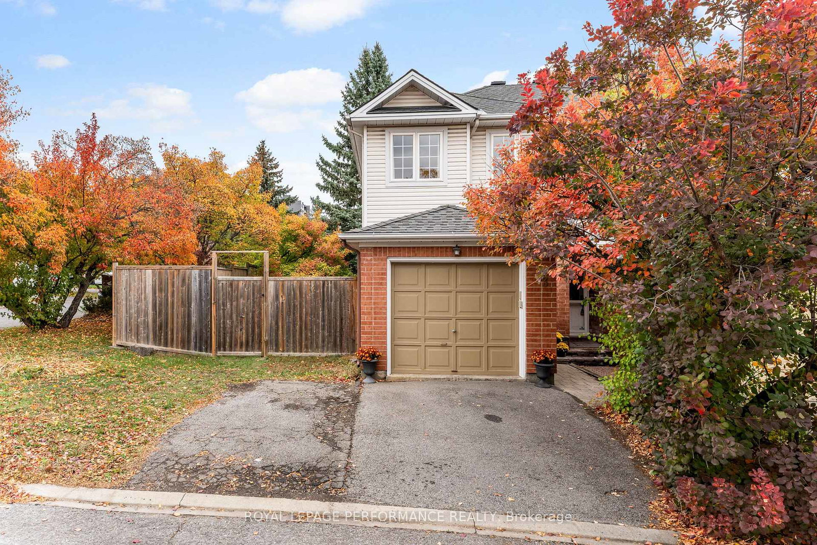 3-festive-private-ottawa-ontario-x12476458