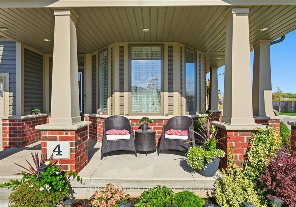 4-ellis-avenue-st-catharines-ontario-x12476731