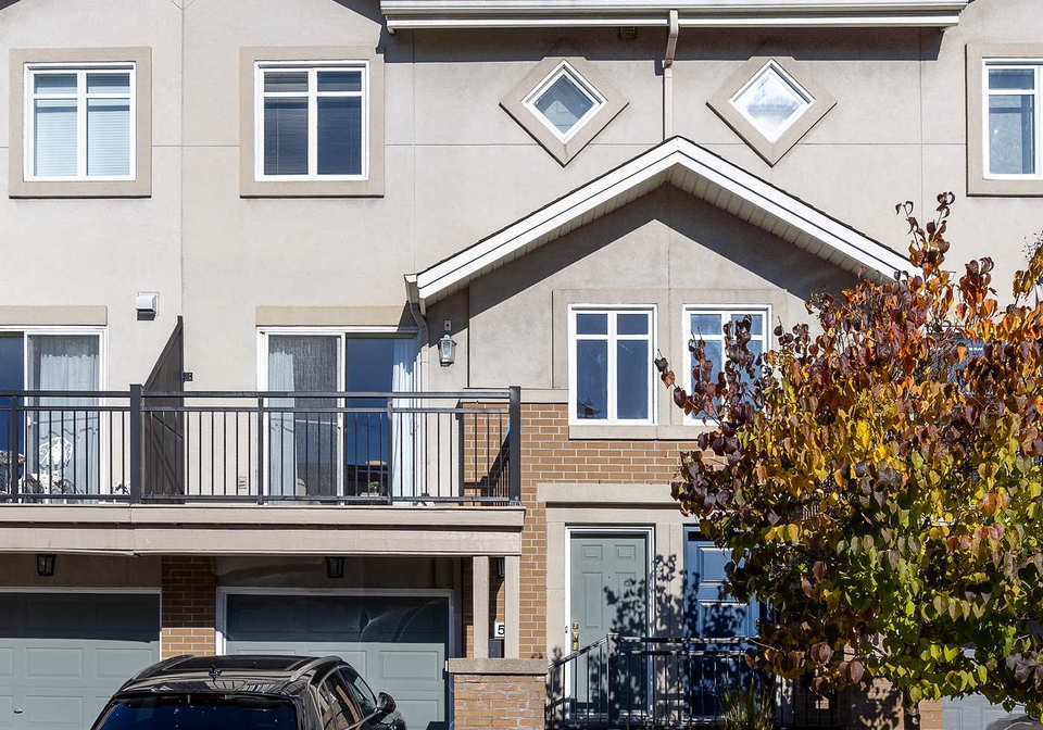 59-spencer-street-ottawa-ontario-x12476735