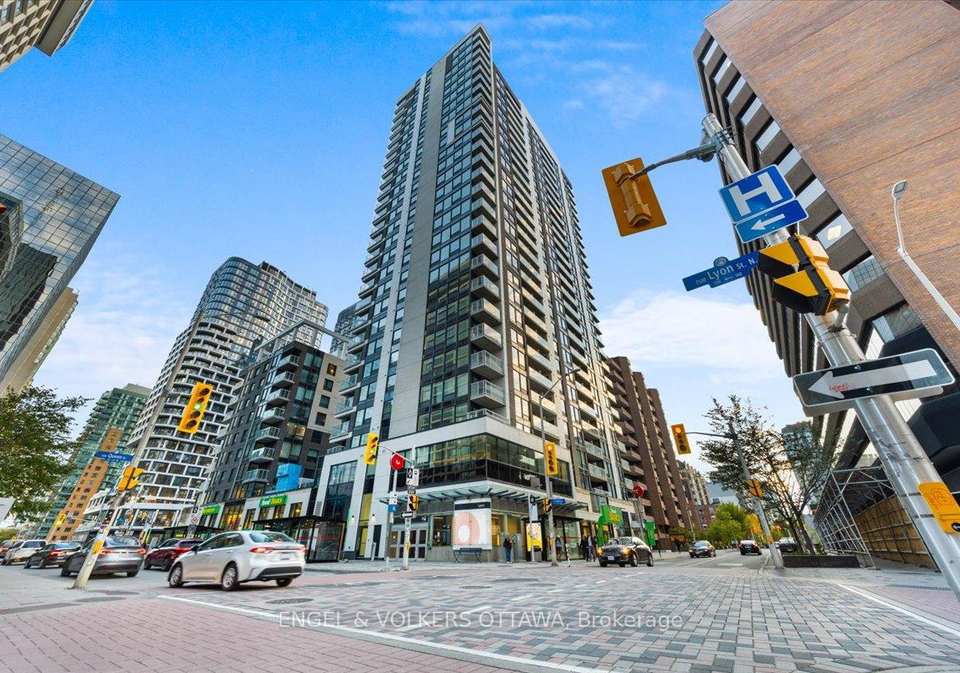 340-queen-street-ottawa-ontario-x12476809