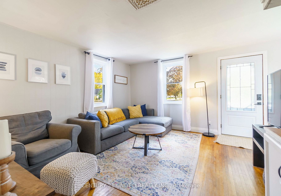 120-elgin-street-kawartha-lakes-ontario-x12477046