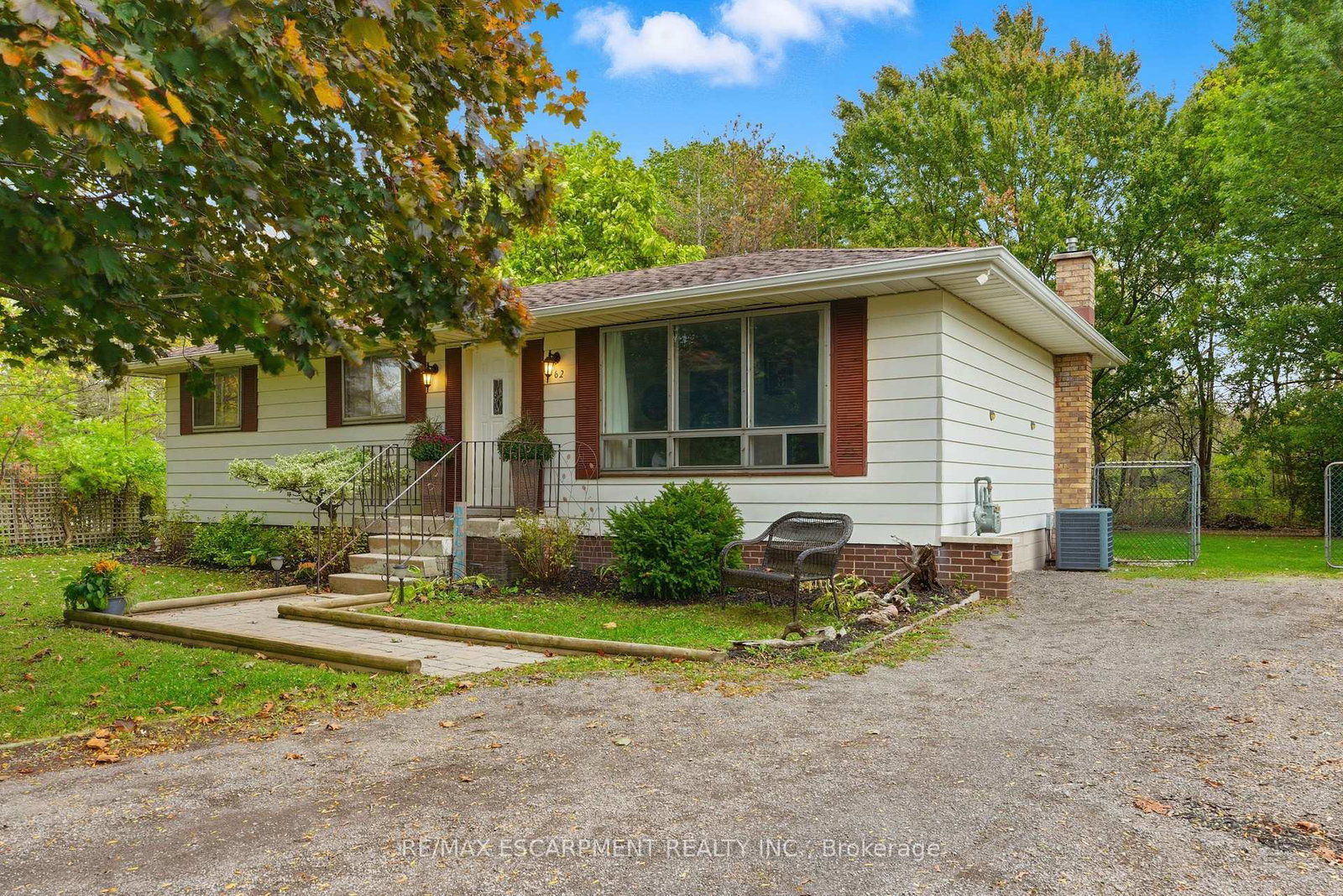 62-oswego-park-road-haldimand-ontario-x12477118