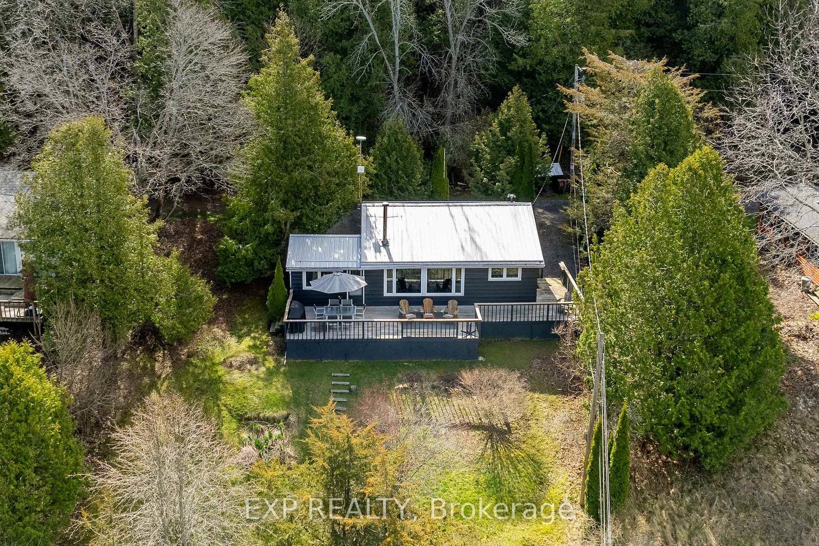 23-pc-lane-prince-edward-county-ontario-x12477154